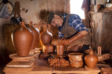 Menemen / İzmir / Türkiye, 20 Ekim 2018, Menemen, İzmir Potte