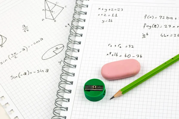 Close Fórmulas Matemáticas Escritas Mão Conceito Educação — Fotografia de Stock