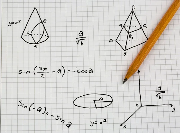 Close Hand Written Mathematical Formulas 교육의 — 스톡 사진