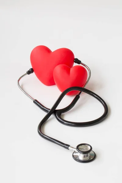 Estetoscópio Coração Vermelho Verificação Cardíaca Conceito Saúde — Fotografia de Stock