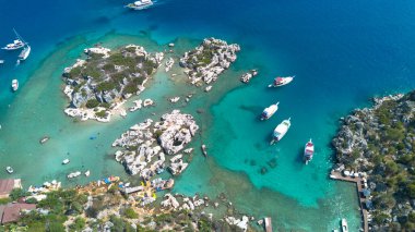 Kekova - Antalya, 20 Haziran 2025, tarihi lahit. Simena Kalesi, Kalekoy (Ucagiz), Kekova - Türkiye