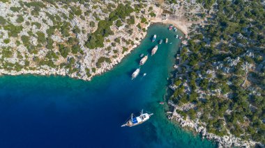 Kekova - Antalya, 20 Haziran 2025, tarihi lahit. Simena Kalesi, Kalekoy (Ucagiz), Kekova - Türkiye