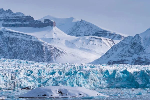 Norway Τοπίο Πάγο Φύση Του Παγετώνα Βουνά Του Spitsbergen Longyearbyen — Φωτογραφία Αρχείου