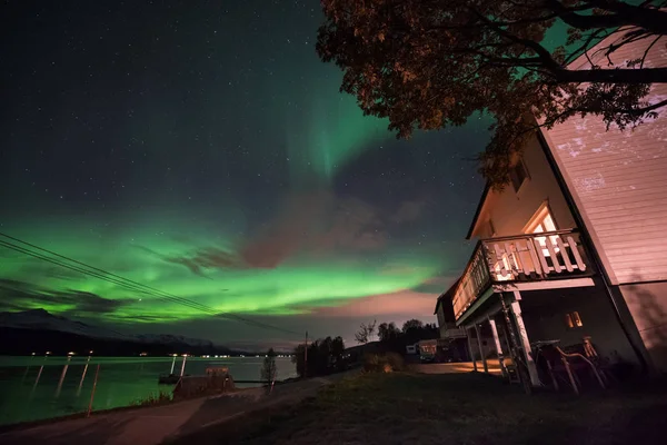 Sarki Sarkvidéki Northern Lights Aurora Borealis Csillagos Skandinávia Norvégia Tromso — Stock Fotó