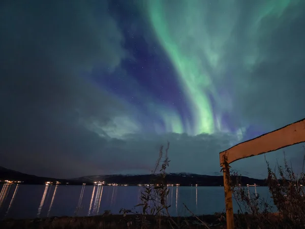 Skandinavya Norveç Tromso Çiftlik Kış Kar Dağlarda Kutup Kutup Kuzey — Stok fotoğraf