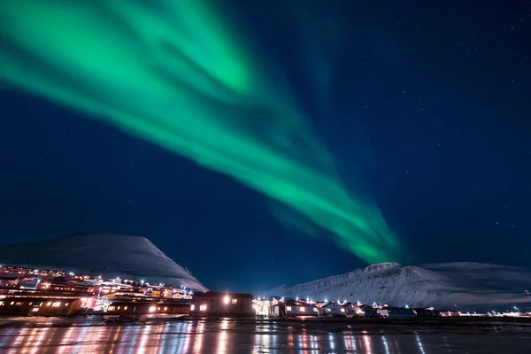 Polar Arctische Noorderlicht Aurora Borealis Hemel Ster Noorwegen Longyearbyen Spitsbergen — Stockfoto