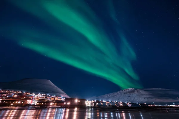 Polar Arctische Noorderlicht Aurora Borealis Hemel Ster Noorwegen Longyearbyen Spitsbergen — Stockfoto