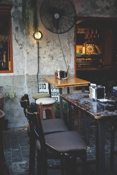 Tel Aviv, İsrail. 25 Temmuz 2018. Jaffa kafeler sokak fotoğrafçılığı