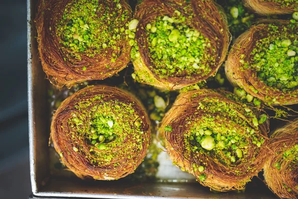 Tel Aviv Carmel pazarında, İsrail seyahat fotoğraf güzel baklava