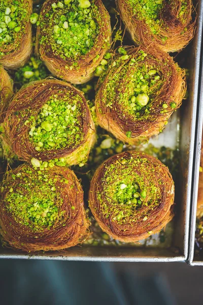 Tel Aviv Carmel pazarında, İsrail seyahat fotoğraf güzel baklava