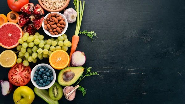 Hälsosam Mat Ren Äta Urval Grönsaker Frukter Nötter Bär Och — Stockfoto