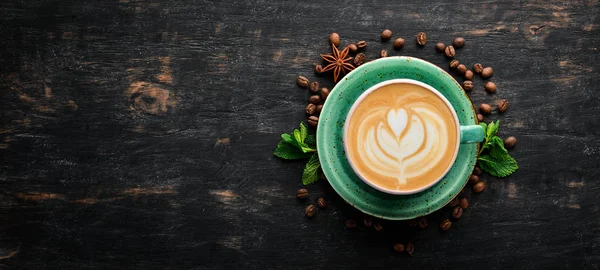 Cappuccino Café Com Leite Fundo Madeira Branco Vista Superior Espaço — Fotografia de Stock