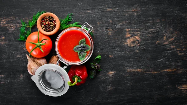 Pasta Tomate Ketchup Com Legumes Caseiro Vista Superior Fundo Madeira — Fotografia de Stock