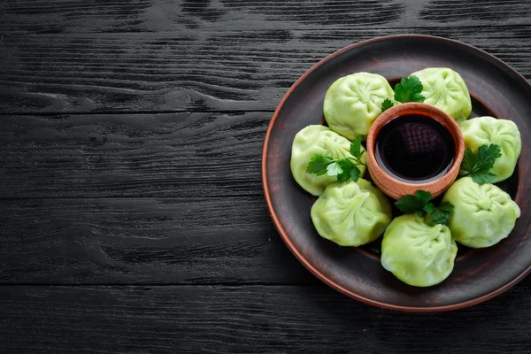 Hinkali Meat Spinach Soy Sauce Black Background Top View Free — Stock Photo, Image