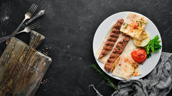 Lamb Kebab Pita Bread Spices Black Background Top View — Stock Photo, Image