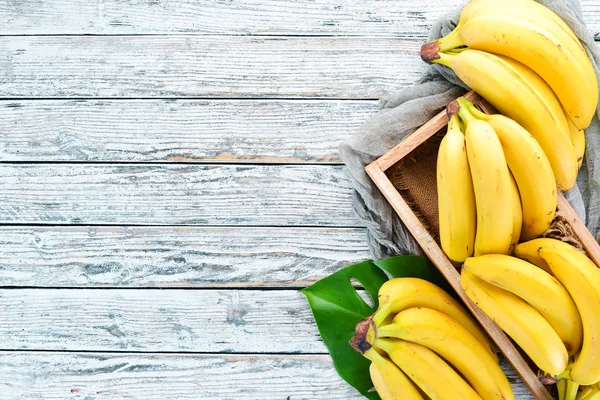 Banane Fresche Una Scatola Legno Vista Dall Alto Spazio Libero — Foto Stock