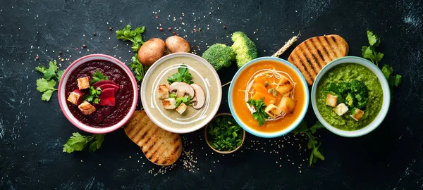 Surtido Sopas Crema Vegetal Colores Alimento Dietético Sobre Fondo Piedra — Foto de Stock