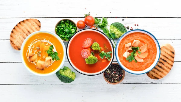 Variedad Coloridas Sopas Crema Verduras Concepto Alimentación Saludable Comida Vegetariana — Foto de Stock