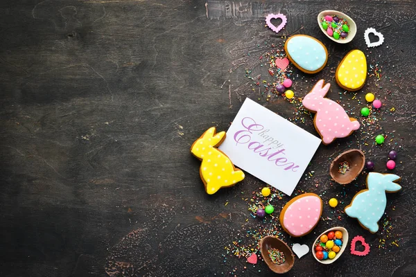 Greeting Easter Background Easter Gingerbread Cookies Decorative Colored Eggs Brown — Stock Photo, Image
