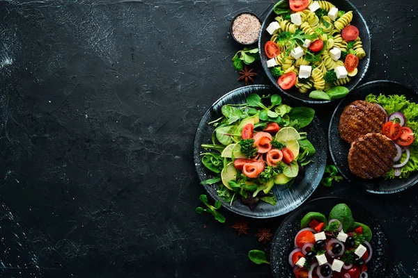 Assortment Food Folk Cuisine Black Wooden Background Top View Free — Stock Photo, Image