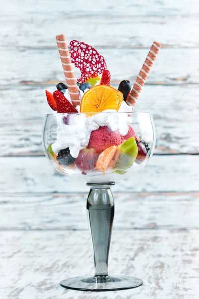 Delicious Ice Cream Fruit Top View — Stock Photo, Image