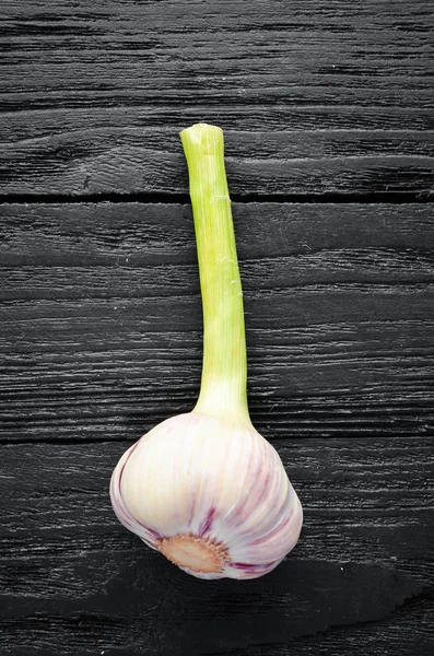 Frischer Knoblauch Auf Einem Hölzernen Hintergrund Ansicht Von Oben Freiraum — Stockfoto