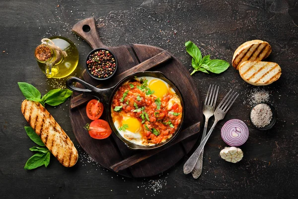 Shakshuka Äggröra Med Tomater Och Grönsaker Frukost Plattan Översta Vyn — Stockfoto