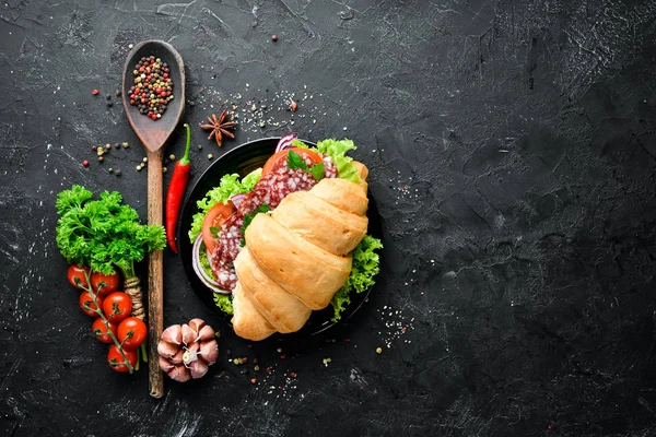 Croissant Salami Tomatoes Onions Breakfast Top View Free Space Your — Stock Photo, Image