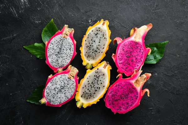 Fruta Fresca Del Dragón Sobre Fondo Negro Frutas Tropicales Vista — Foto de Stock