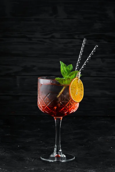 Cocktail Rosso Freddo Estivo — Foto Stock