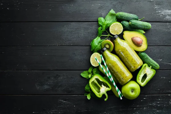 야채와 과일의 스무디 건강한 소박한 스타일 텍스트의 — 스톡 사진