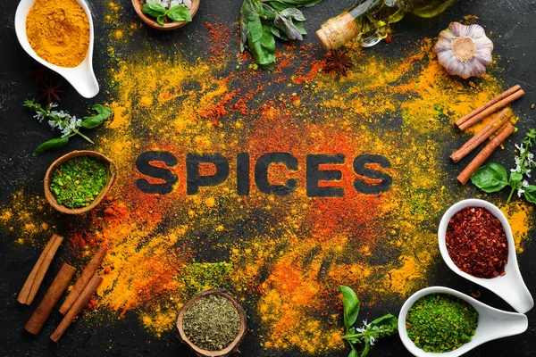 Indian Spices Black Stone Background Word Spice Indian Spices Top — Stock Photo, Image