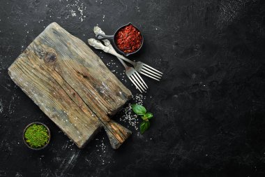 Yemek pişirmenin arka planı. Üst te. Metniniz için boş alan.