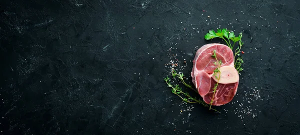 Raw Fresh Cross Cut Veal Shank Making Osso Buco Spices — Stock Photo, Image