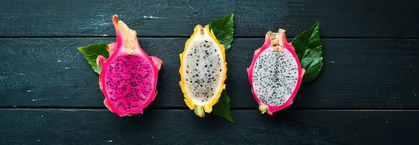 Fruta Fresca Del Dragón Sobre Fondo Negro Frutas Tropicales Vista — Foto de Stock