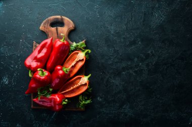 Tatlı kırmızı biber. Taze sebzeler. Üst te. Metniniz için boş alan.