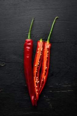 Kırmızı acı biber. Üst te. Metniniz için boş alan.