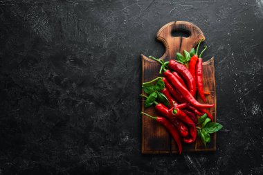 Kırmızı acı biber. Üst te. Metniniz için boş alan.