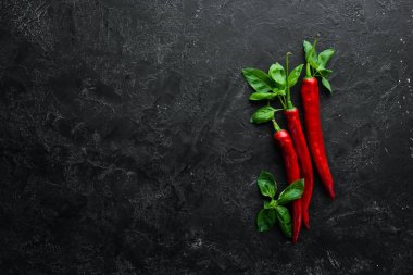 Kırmızı acı biber. Üst te. Metniniz için boş alan.