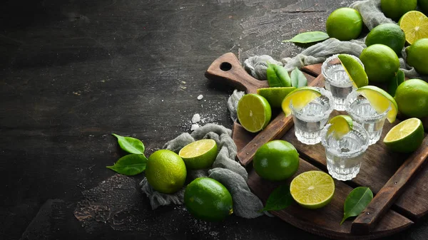Tequila Salt Lime Alcohol Black Stone Background Top View Free — Stock Photo, Image