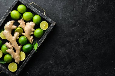 Taze limon ve zencefil kökü. Vitamin. Üst te. Metniniz için boş alan.