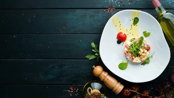 Salada Legumes Com Abacaxi Filé Frango Comida Vista Superior Espaço — Fotografia de Stock