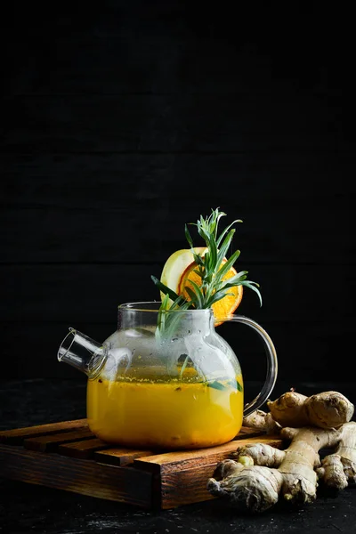 Chá Espinheiro Mar Com Laranja Gengibre Bebidas Quentes Inverno Num — Fotografia de Stock