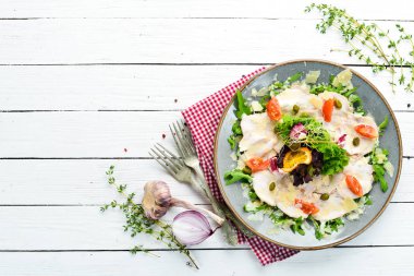 Parmesan peynirli tavuk carpaccio. Gıda. Üst te. Metniniz için boş alan.