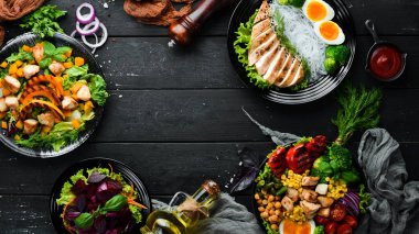 Masada yemek var. Sonbahar yemeği çeşitleri. Üst Manzara. Metnin için boş yer.