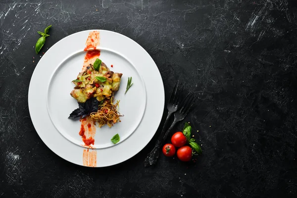 Gebackenes Schweinesteak Mit Käse Geschirr Essen Ansicht Von Oben Freiraum — Stockfoto