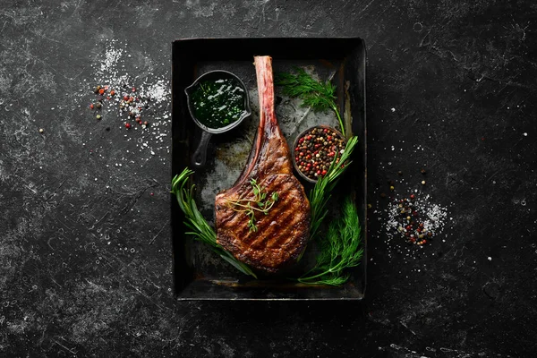 Grillezett Steak Csonton Tomahawk Steak Fekete Háttérrel Első Látásra Szabad — Stock Fotó