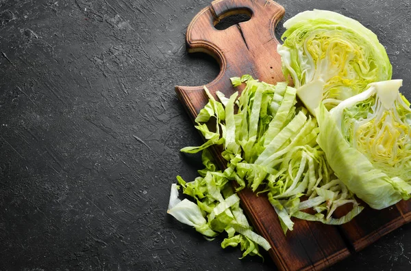 Lattuga Iceberg Tritata Cibo Biologico Sano Verde Vista Dall Alto — Foto Stock