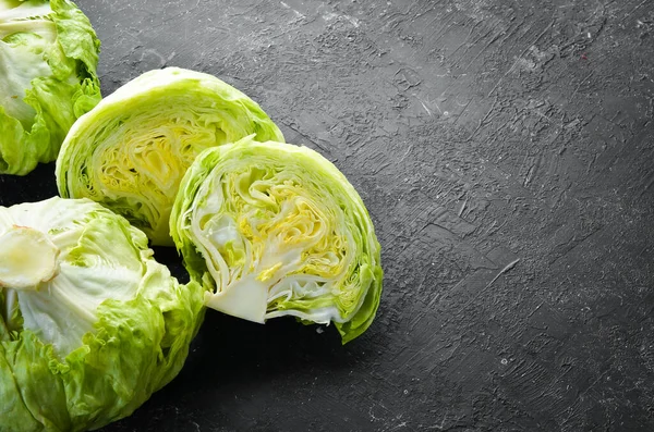 Lattuga Iceberg Tritata Cibo Biologico Sano Verde Vista Dall Alto — Foto Stock