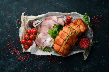 Baharatlı ve otlu domuz eti. Üst Manzara. Metin için boş alan.